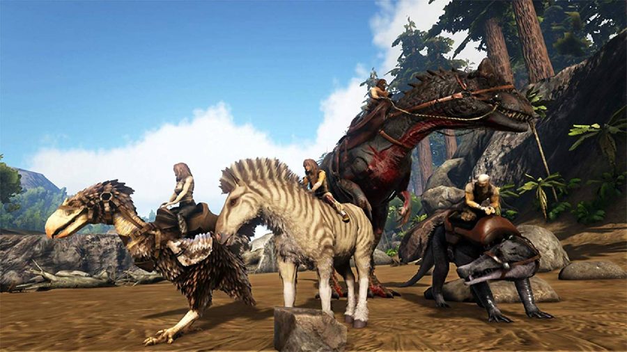 サンドボックスゲーム：キャラクターが他のいくつかの動物を銃で武装した恐竜に乗る 