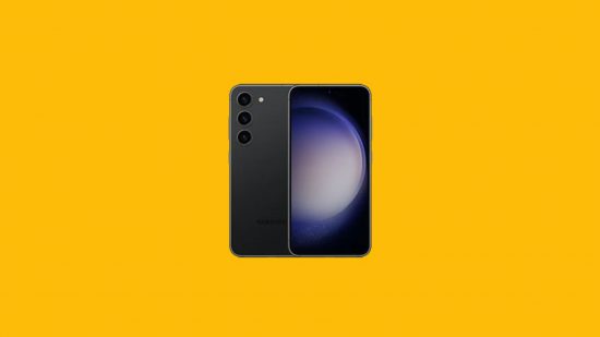 Samsung の最高の携帯電話の 1 つを黒で 2 回表示しています。1 枚は画面をこちらに向け、もう 1 枚は背面を少し重ねて、マンゴー イエローの背景に重ねています。