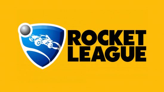 マンゴーイエローの背景にロケットリーグのロゴ。 サッカーのエンブレムの隣に、ボールの後ろを車が横切る、フューチュラ風のフォントで「ロケットリーグ」という文字が描かれている。
