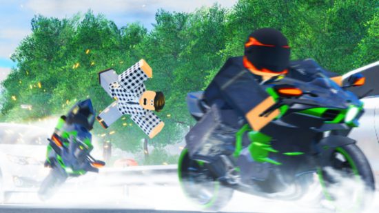 モーターサイクル・メイヘムは、緑色のバイクでレースをするバイカーと後ろで誰かがバイクから転落する様子を示すキーアートをコード化しています 