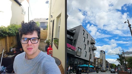 Samsung Galaxy S23 Ultraのレビュー写真の例。左側には大きな眼鏡とグレーのシャツを着た短い茶色の髪の男性が、右側には大きな青く曇った空のある街の通りが示されています。