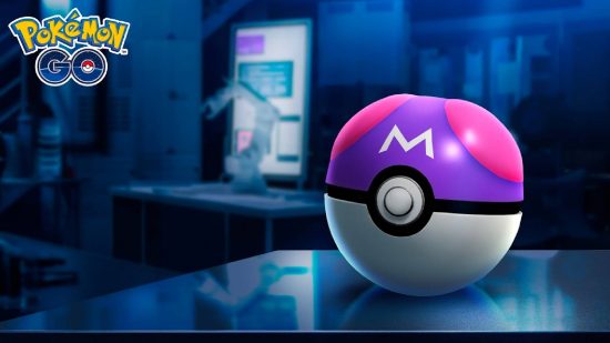 Pokémon Go マスター ボール: キーアートは机の上に置かれた {okemon Go マスター ボールを示しています