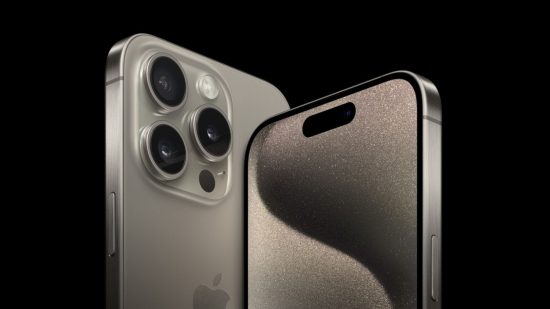 iPhone 15 ProとiPhone 16のガイドの画像を押してください。これらの携帯電話はおそらく同様のデザインを持っています。
